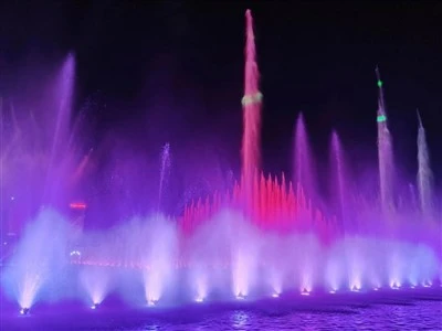 Fuente musical flotante